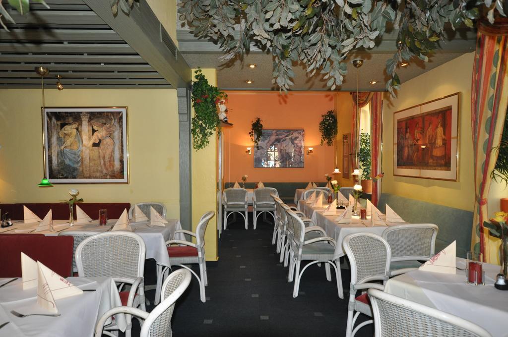 Hotel Restaurant "Athen" Munstermaifeld Luaran gambar